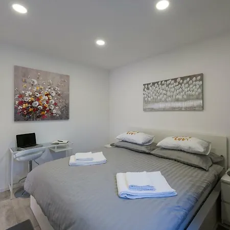 I.P.S. Apartment Dubrovnik Buitenkant foto