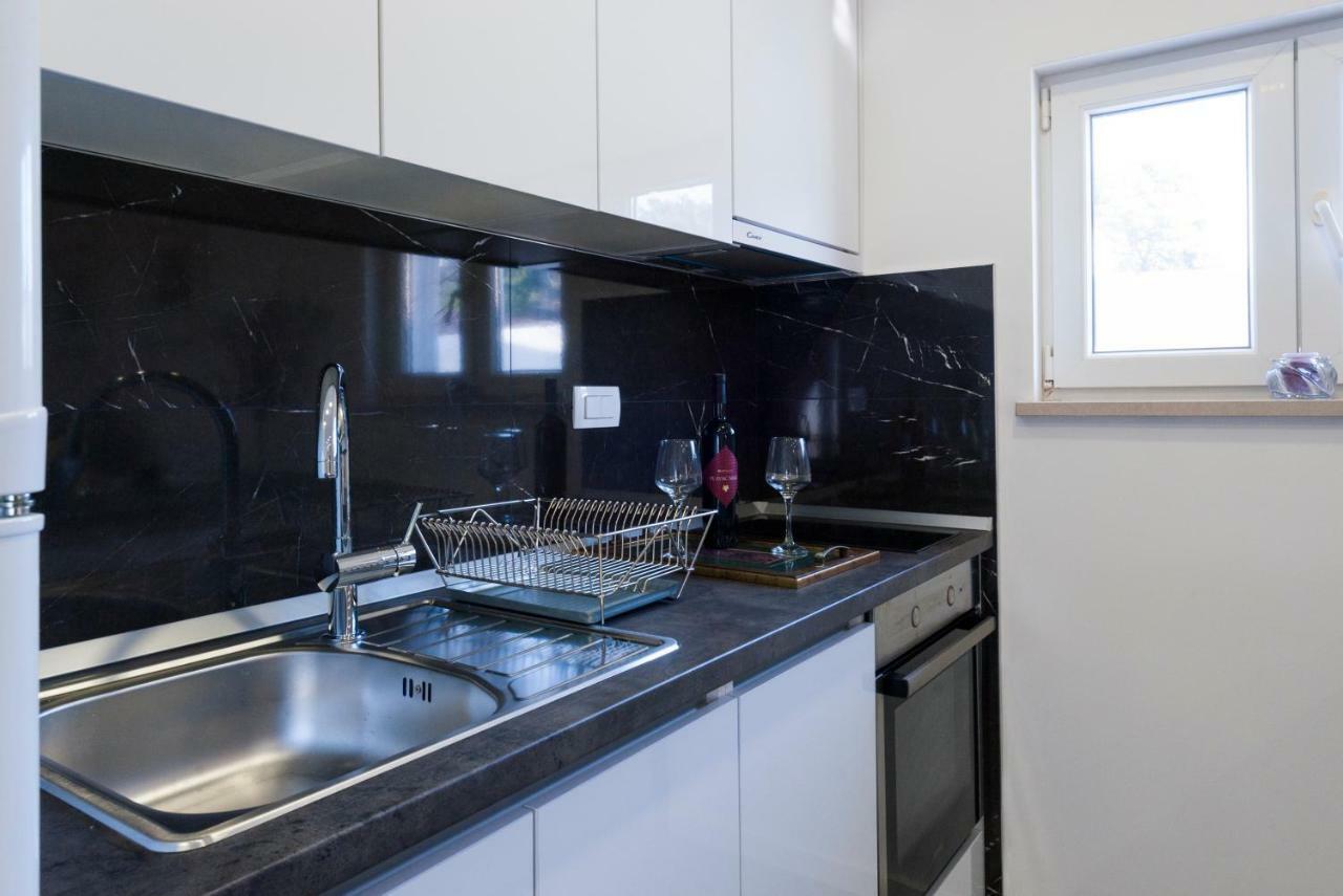 Apartment I.p.s.